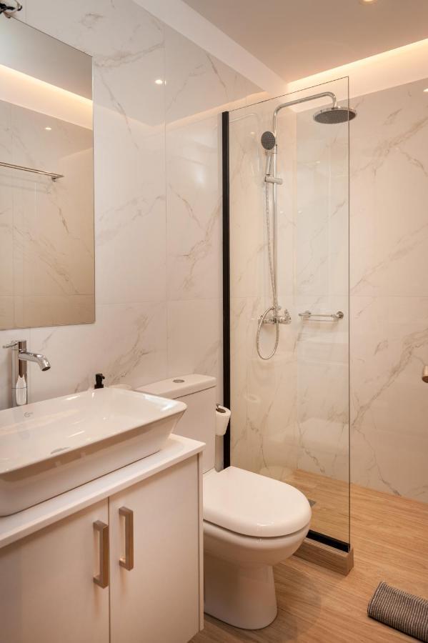 Thyme Sea View Apartments By 8Essentially Souda Esterno foto