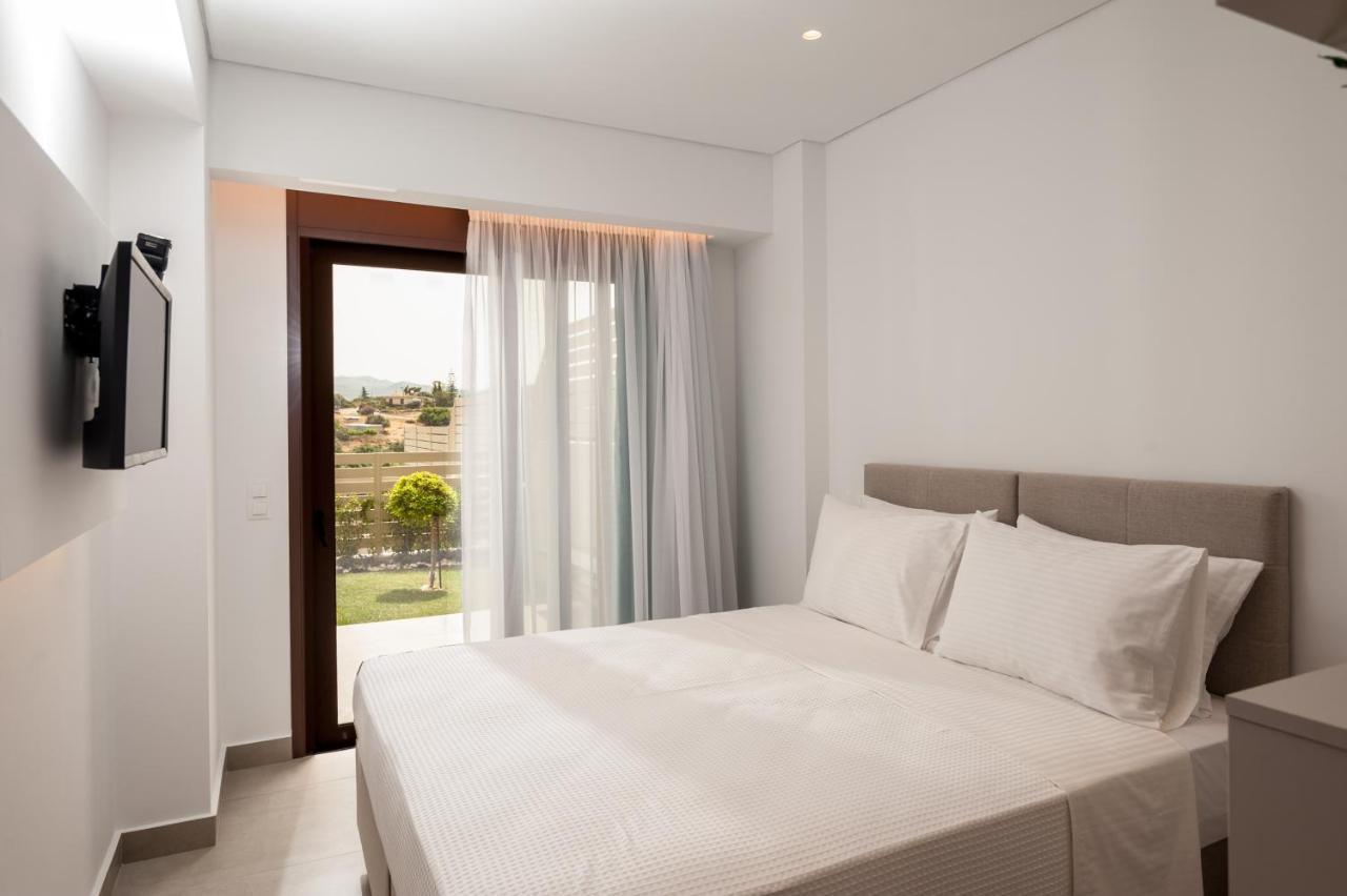 Thyme Sea View Apartments By 8Essentially Souda Esterno foto